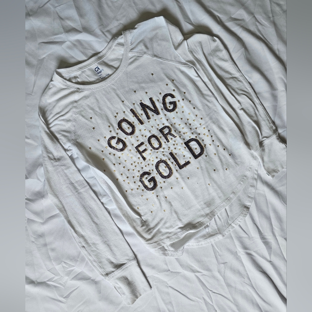 GapFit Girls' White "Going for Gold" Glitter Long Sleeve Top- Small (6/7)